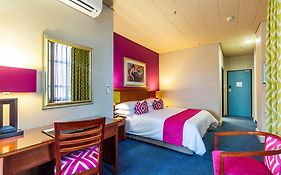 Cape Town Lodge Hotel